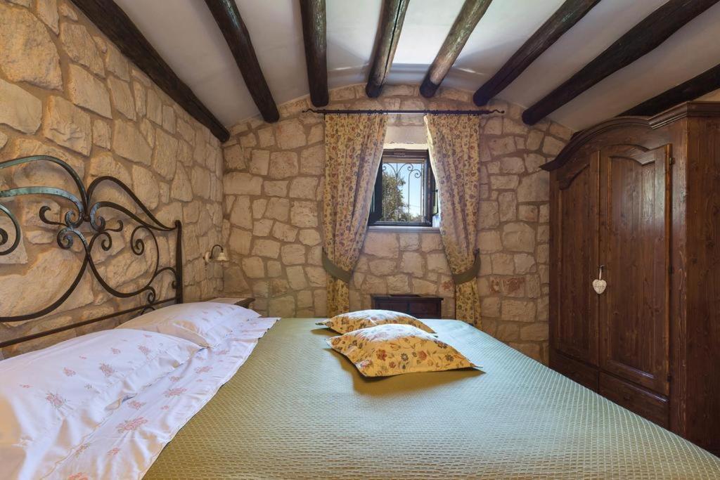 Trullo Dei Messapi Apartment
